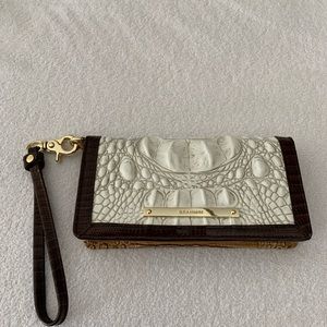 Brahmin Debra Coconut Kedima Wristlet